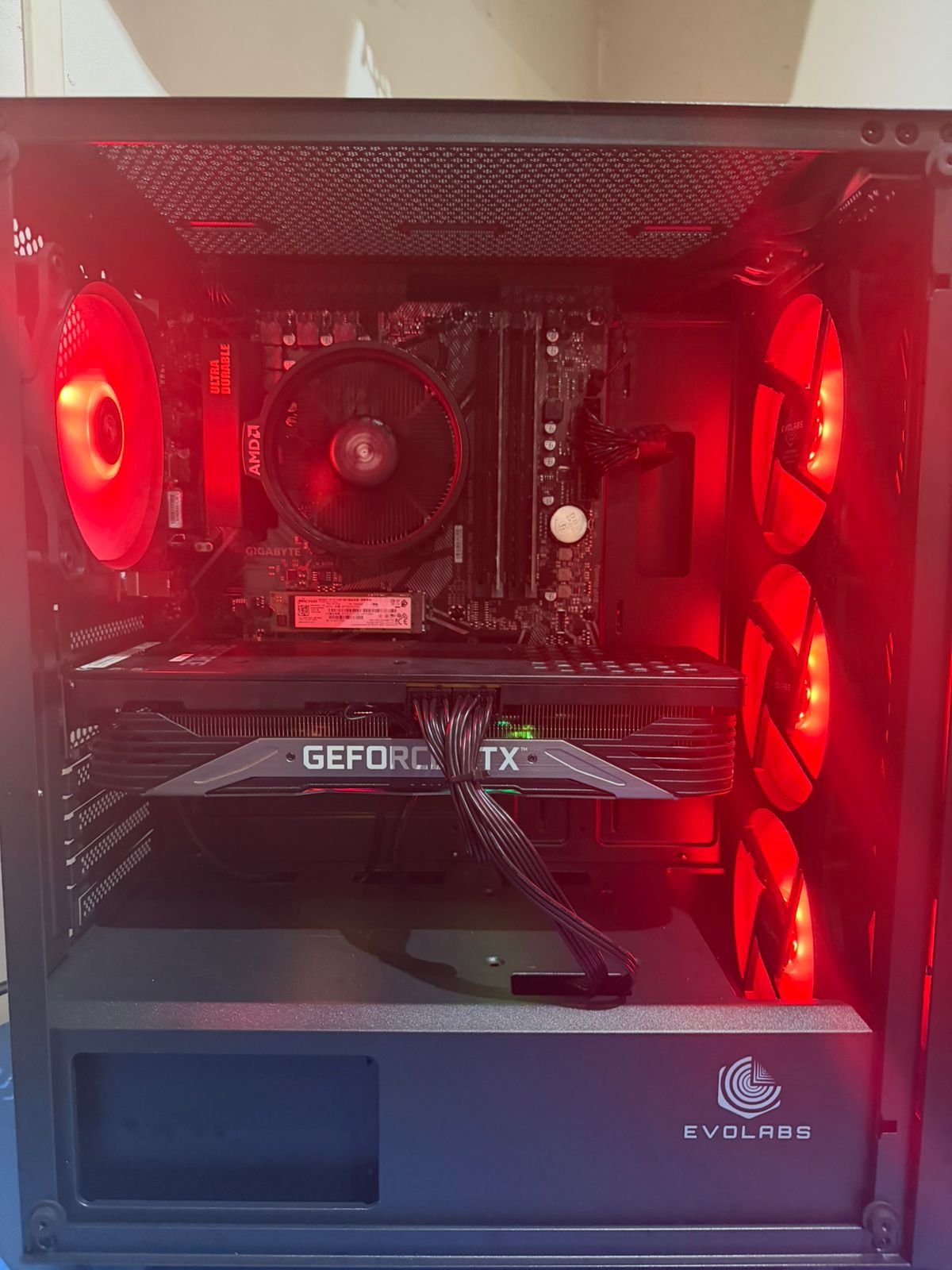 PC armada por VZ Informática